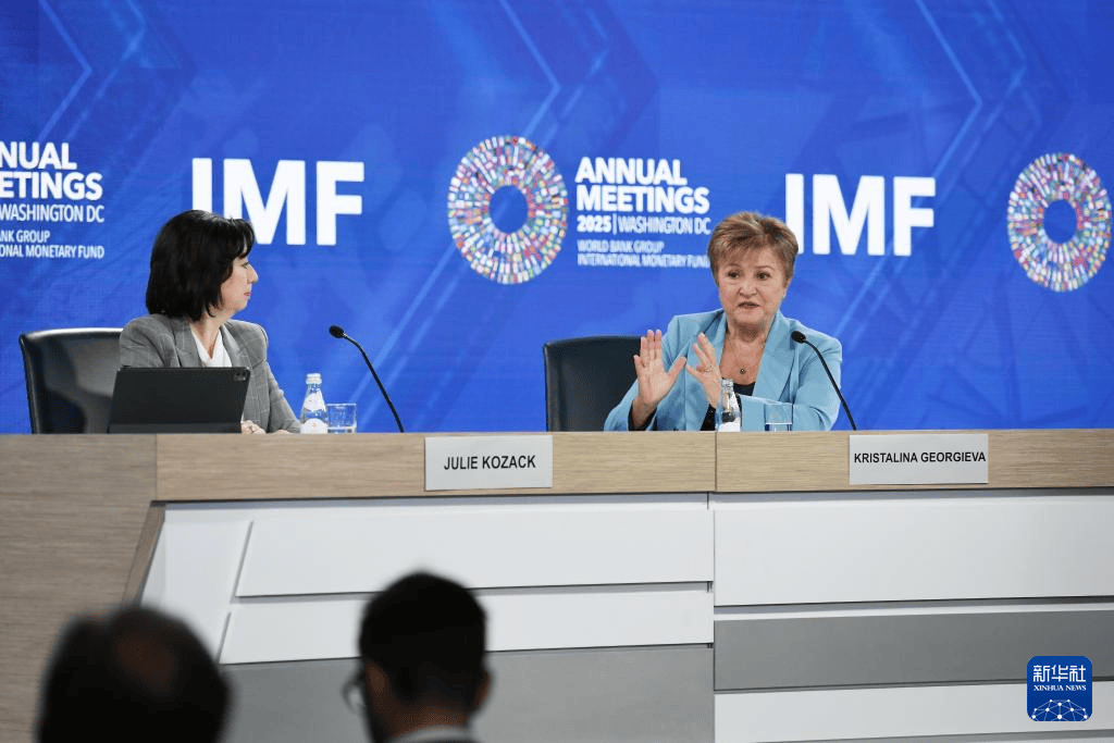 冰回应小米「营销公司」质疑黄仁勋:英伟达中国份额从95%降到0%pg电子试玩入口iPhoneAir国行最多写入2张eSIM卢伟(图2) 冰回应小米「营销公司」质疑黄仁勋:英伟达中国份额从95%降到0%pg电子试玩入口iPhoneAir国行最多写入2张eSIM卢伟(图2)