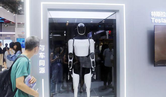 机器人因「手」再次延期;理想回应 MEGA 起火事件 极客早知道pg模拟器试玩ChatGPT 上线「公司知识库」;Optimus(图2) 机器人因「手」再次延期;理想回应 MEGA 起火事件 极客早知道pg模拟器试玩ChatGPT 上线「公司知识库」;Optimus(图2)